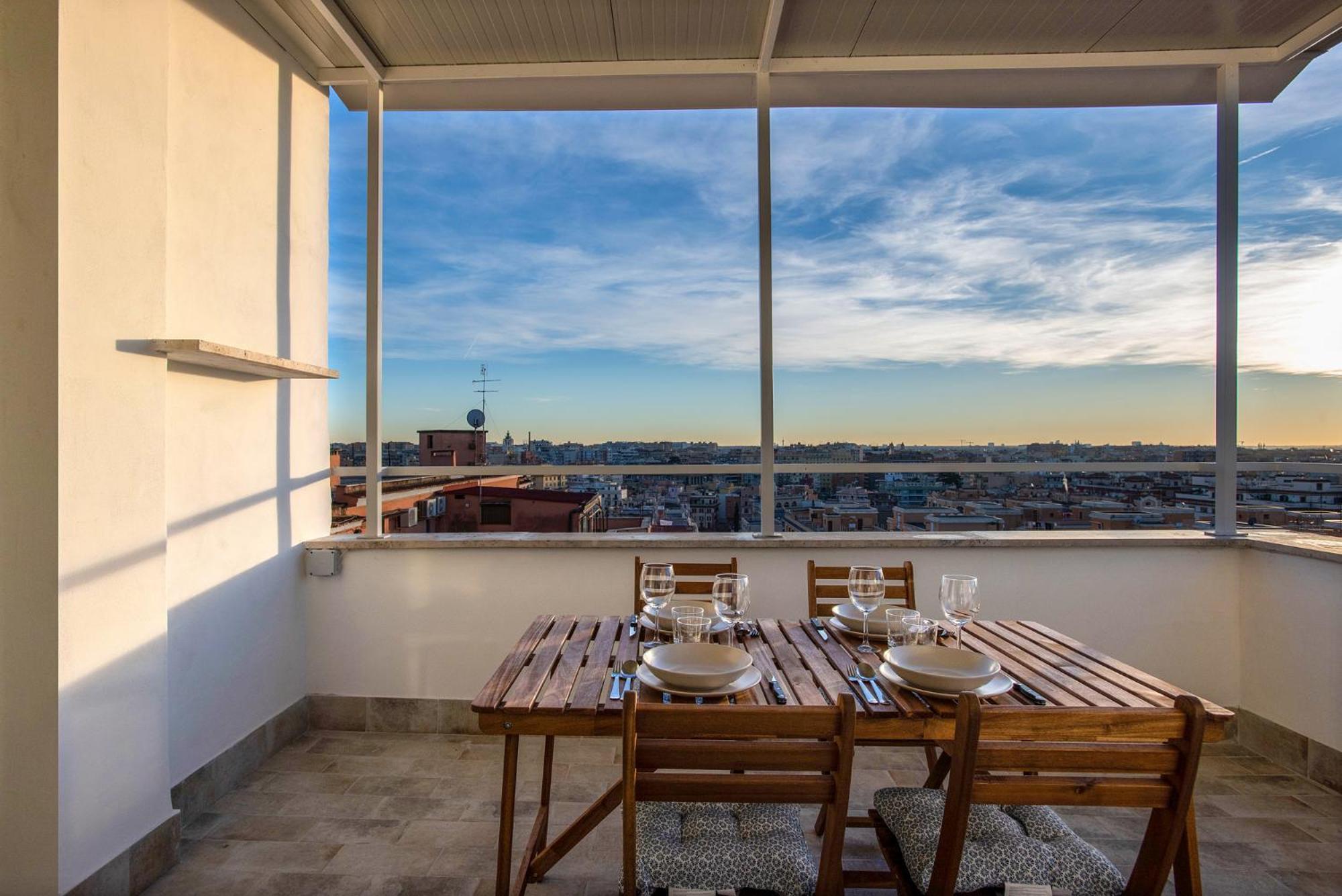 Penthouse Lux With Panoramic View Apartment Rom